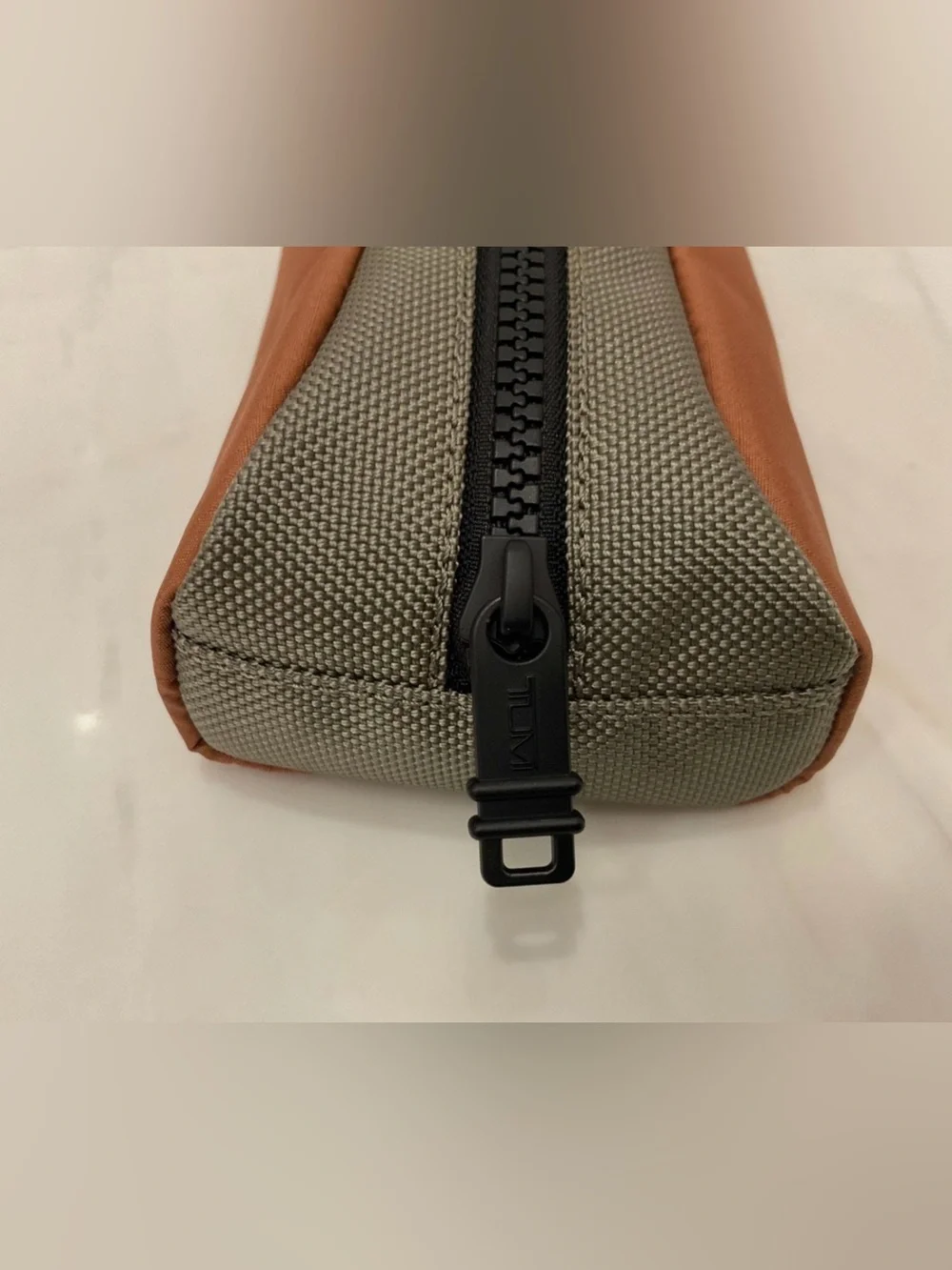 NEW TUMI Ballistic Nylon Zippered Pencil Case Cord Pouch - CIDER ORANGE w/ SAND